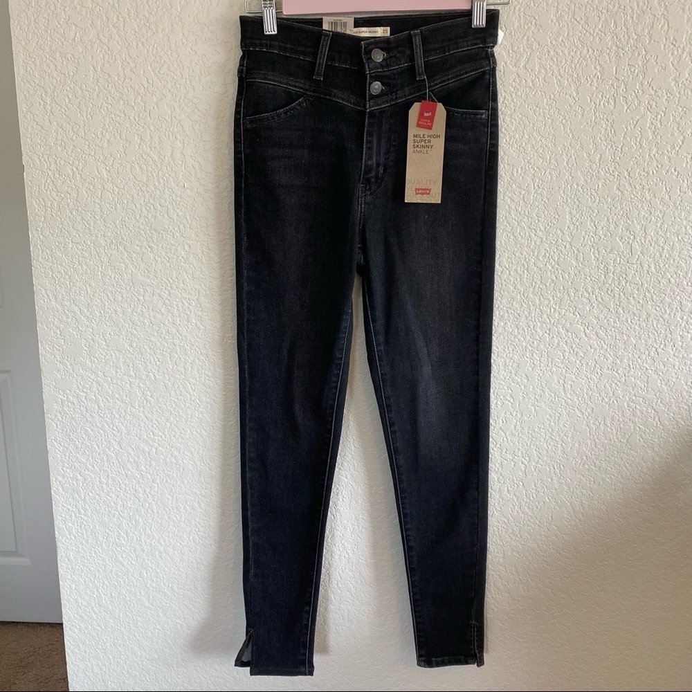 Levi’s Sculpt Mile High Super Skinny Ankle Jeans